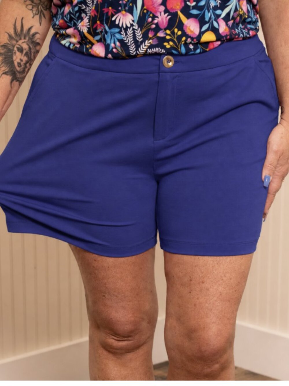 NWT Dear Scarlett Women's Solid Navy Summertime Shorts Size XL